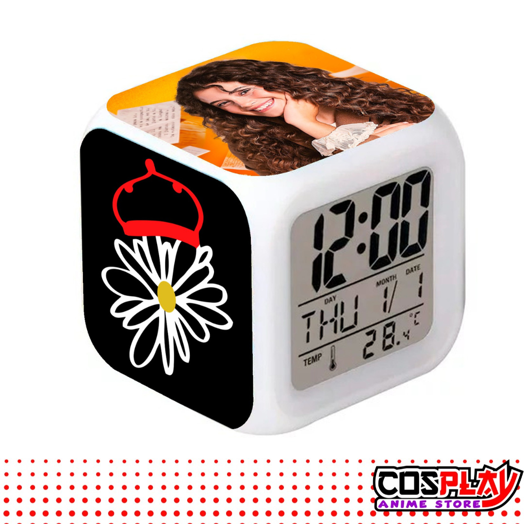 Reloj Despertador Cubo Margarita Fecha Y Temperatura Led
